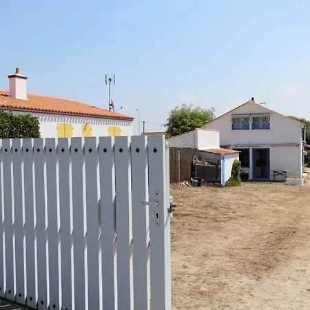 Logement Ker Tim Dans Grande Maison De A Noirmoutier Appartamento Barbâtre